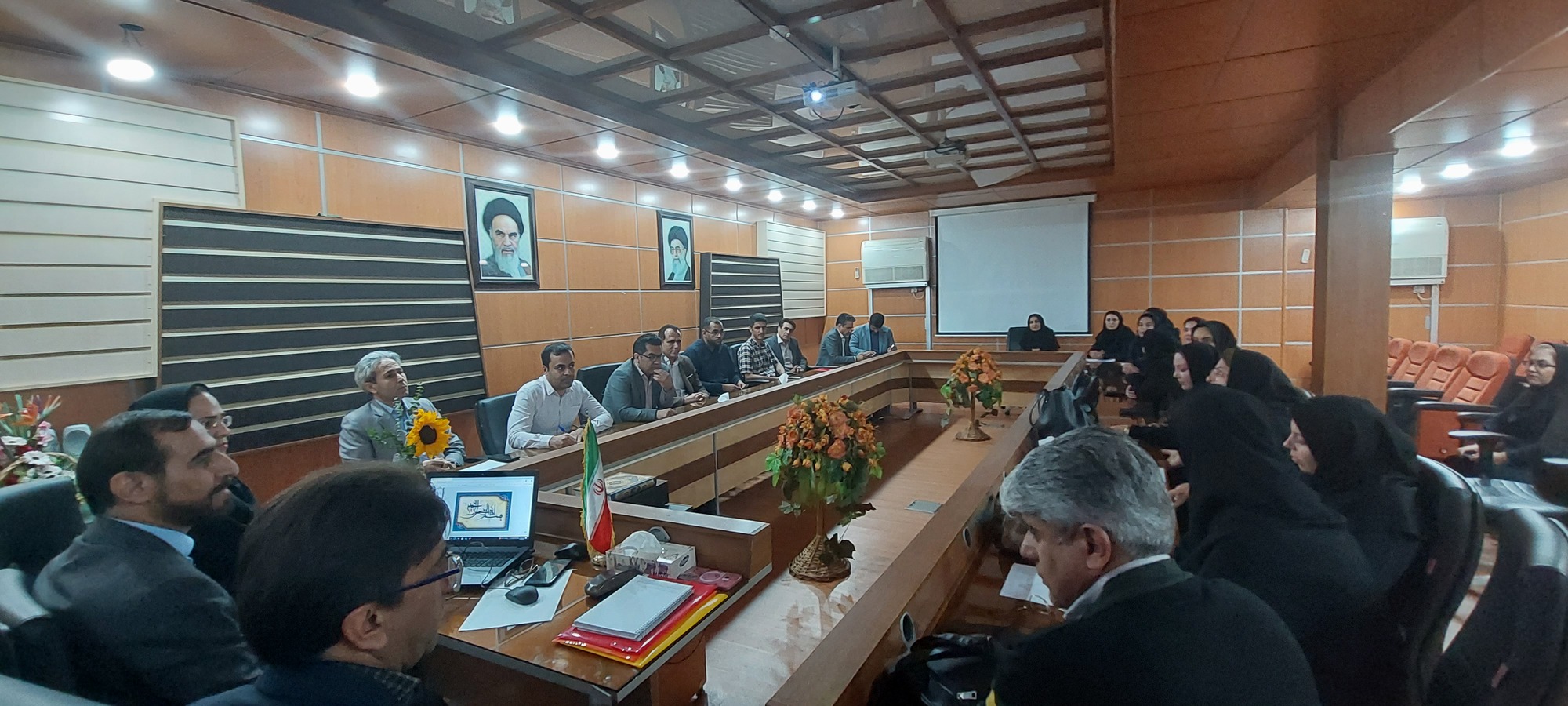  جلسه مشترک مرکز توسعه آموزش پزشکی قطب ۵ 